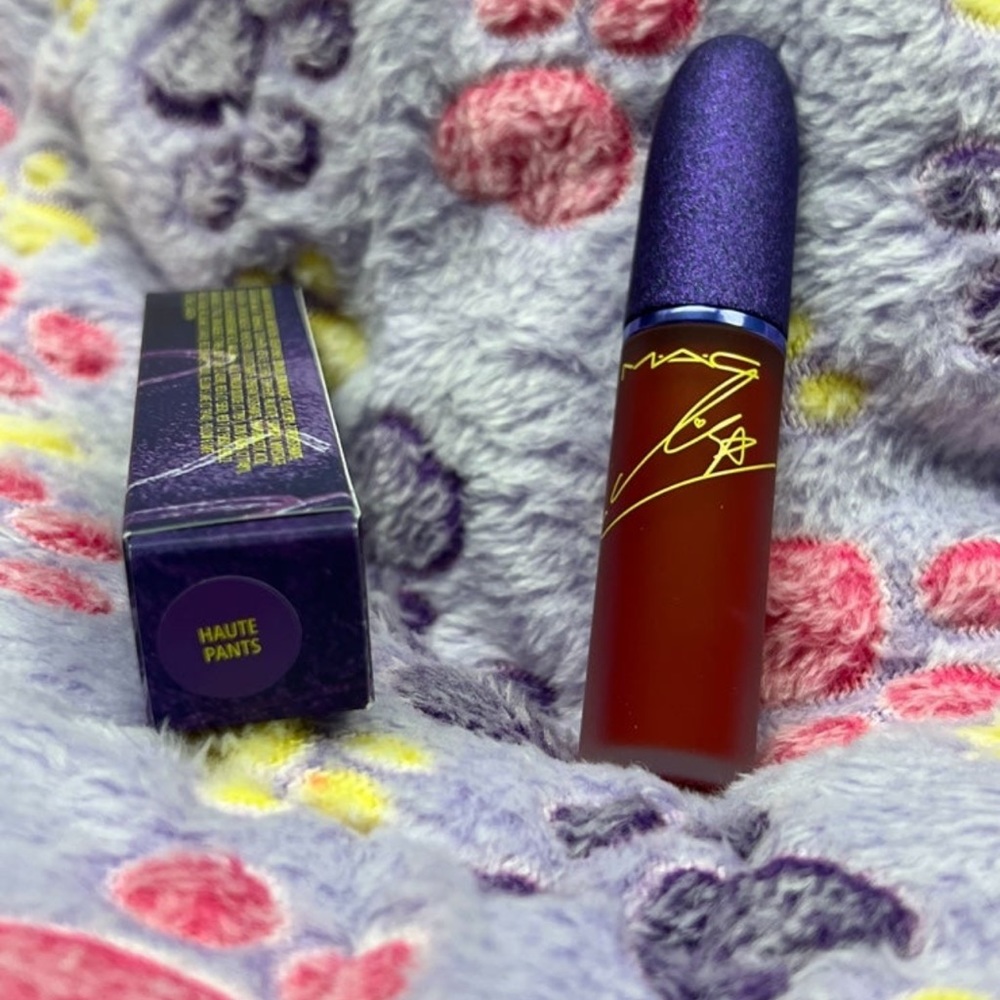 Mac x Lisa Liquid Lipcolor- Haute Pants BNIB